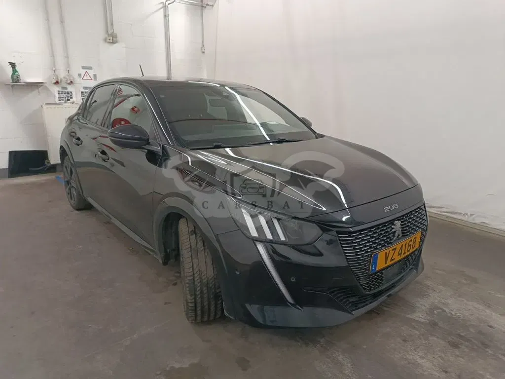Peugeot 208 1.2i GT 2022