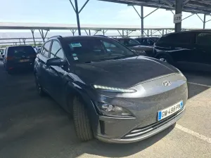 Hyundai Kona e-Kona 64 kWh Business 2023