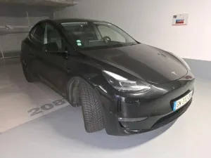 Tesla Model Y Performance 2023