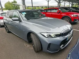 BMW 3 Series Touring 320e M Sport 2022