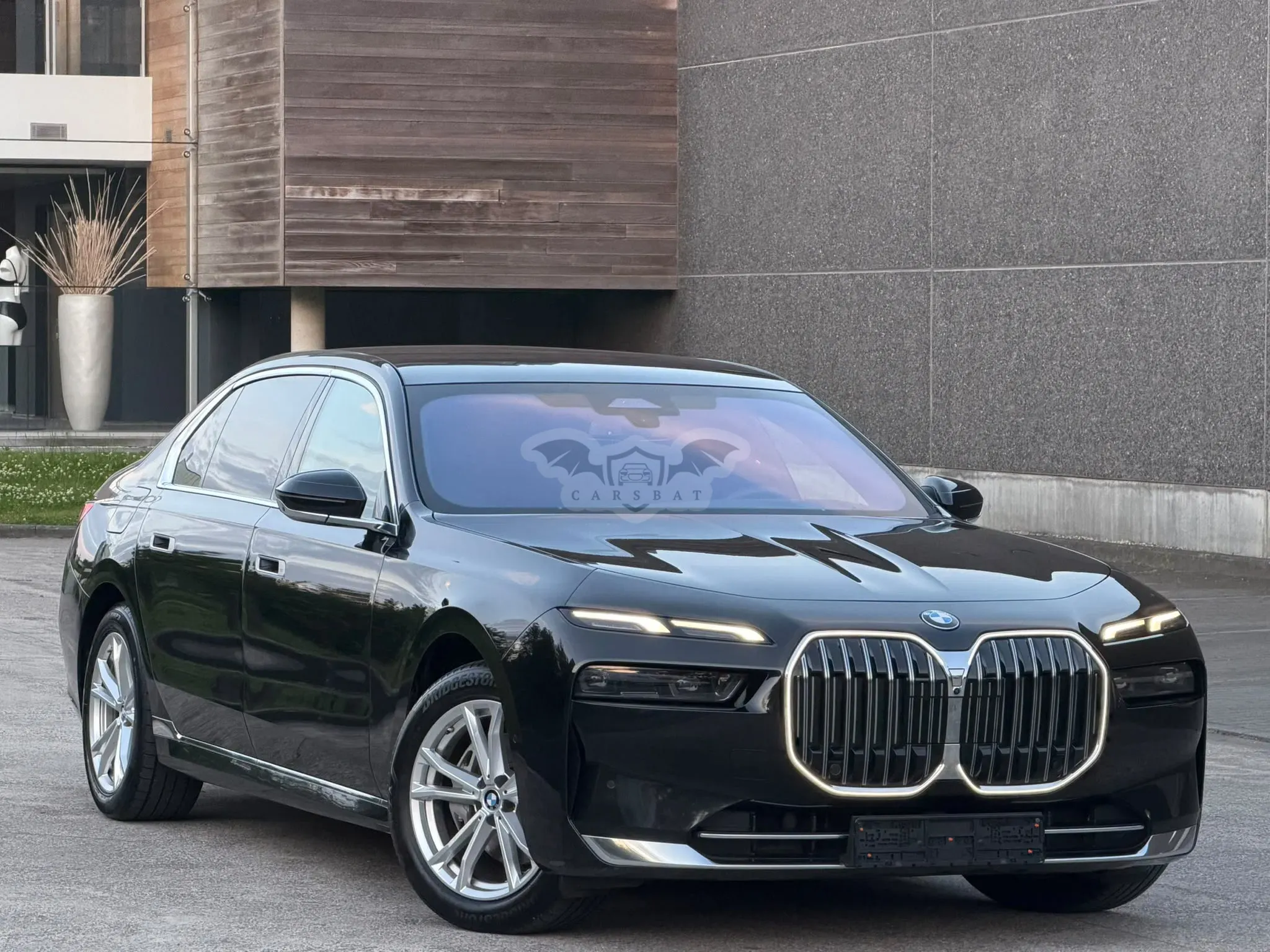 BMW 7 Series 740 2024