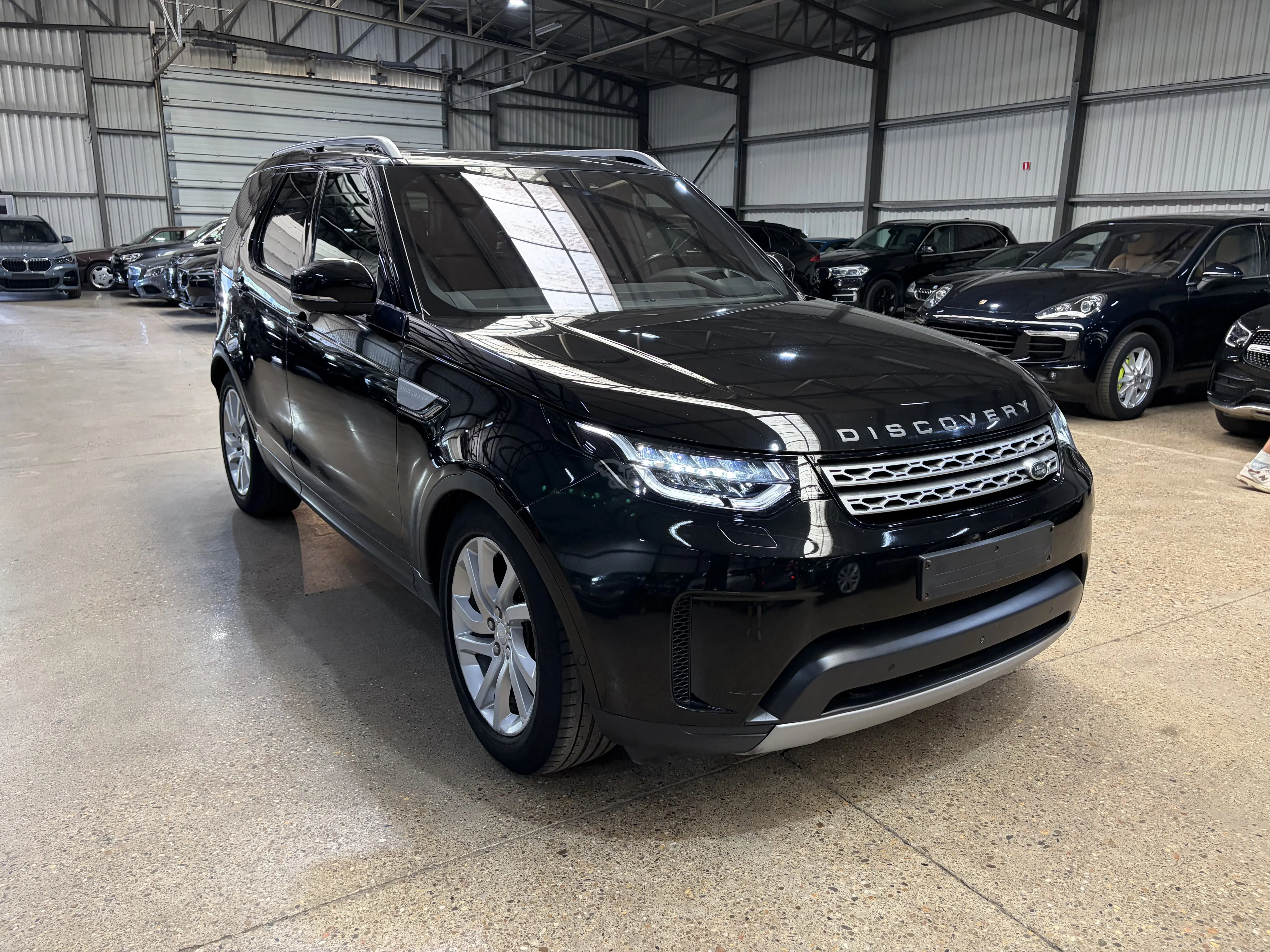 Land Rover Discovery 2.0 2018