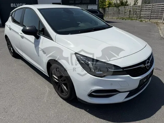 Opel Astra 1.2 2021
