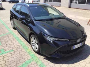 Toyota Corolla Touring Sports 1.8h Business Tech 2021
