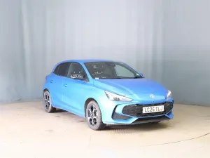 MG MG3 1.5 Trophy 2025