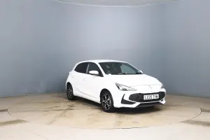 MG MG3 1.5 Trophy 2025