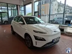 Hyundai Kona Select 2023