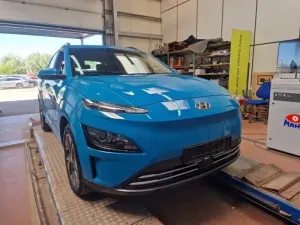 Hyundai Kona Select 2023