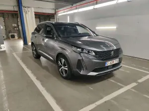 Peugeot 3008 1.5 HDI 2021
