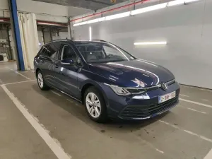 Volkswagen Golf Variant 1.0 eTSI Life 2022
