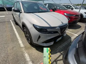 Alfa Romeo Junior 51 kWh 2025