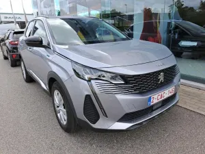 Peugeot 3008 1.2i Style 2022