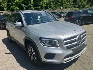 Mercedes-Benz GLB 180d 2022