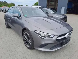 Mercedes-Benz CLA 180 2023