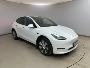 Tesla Model Y Long Range 2022