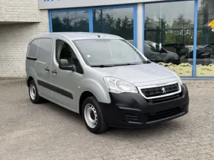 Peugeot Partner L1H1 1.6i Premium 2017