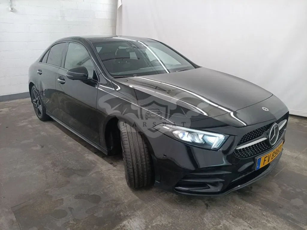 Mercedes-Benz A 200d AMG Line 2022