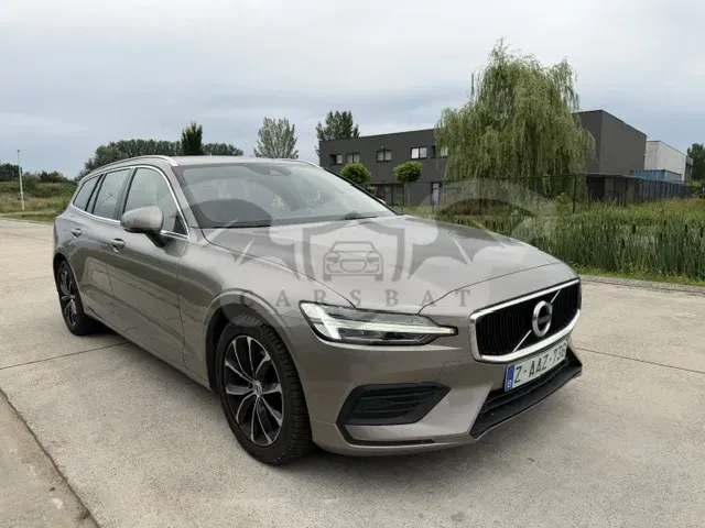 Volvo V60 D3 Momentum Pro 2020