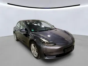 Tesla Model 3 75 kWh 2022