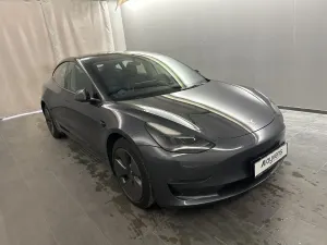 Tesla Model 3 75 kWh 2023