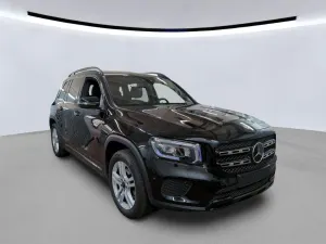 Mercedes-Benz GLB 200 2023