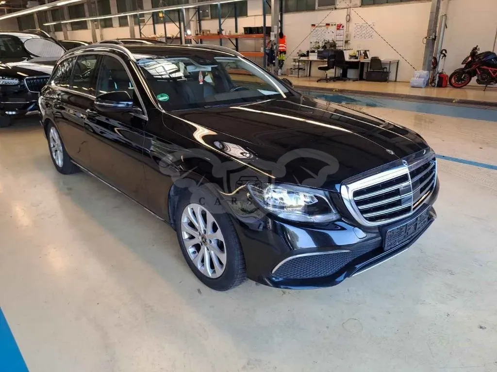 Mercedes-Benz E 220d Luxury 2017