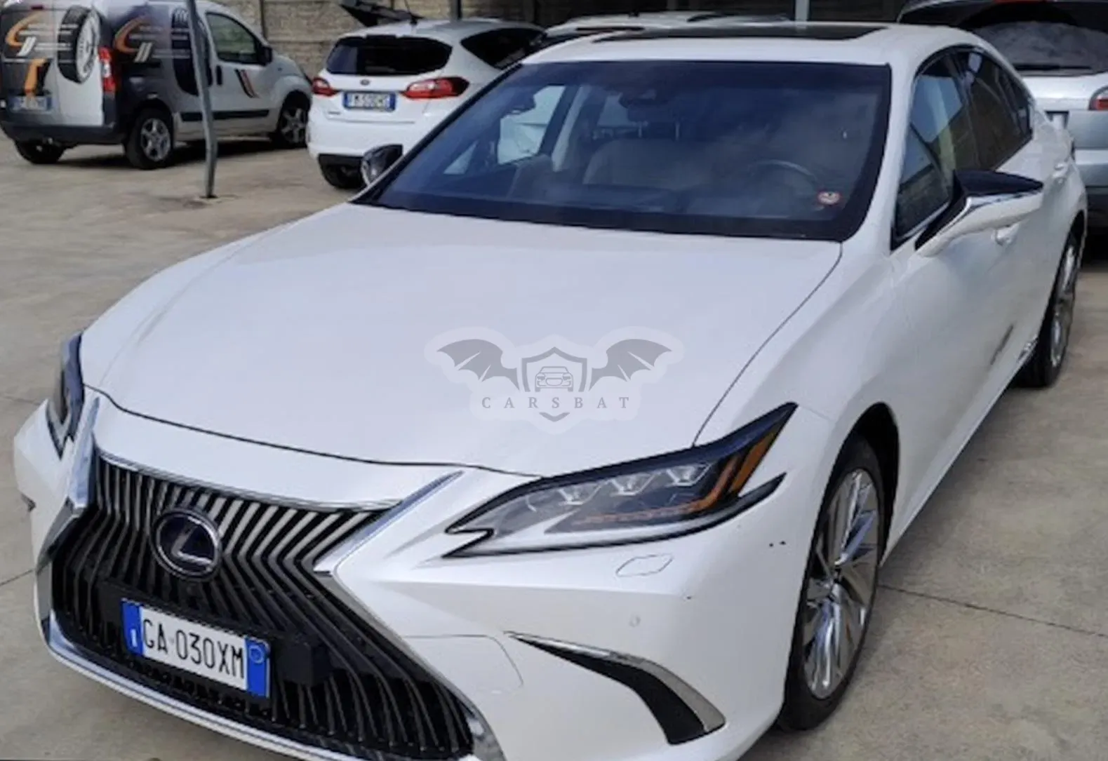Lexus ES 300h Luxury 2020