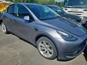 Tesla Model Y Long Range Long Range 2023