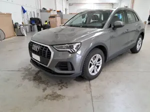 Audi Q3 35 TDI Business 2023