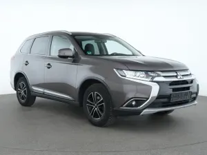 Mitsubishi Outlander 2.0 2017