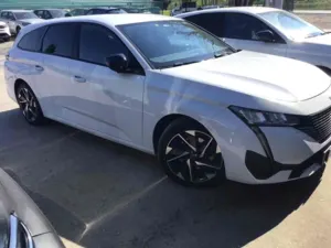 Peugeot 308 1.5 HDI 2023
