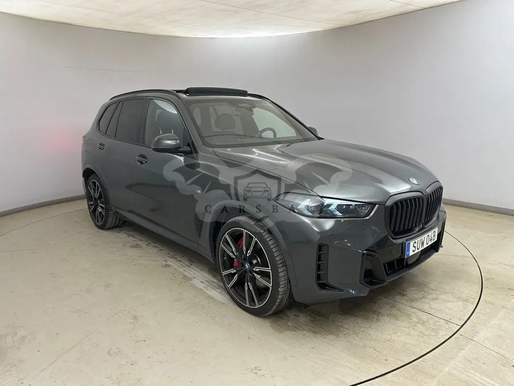 BMW X5 50e 2024