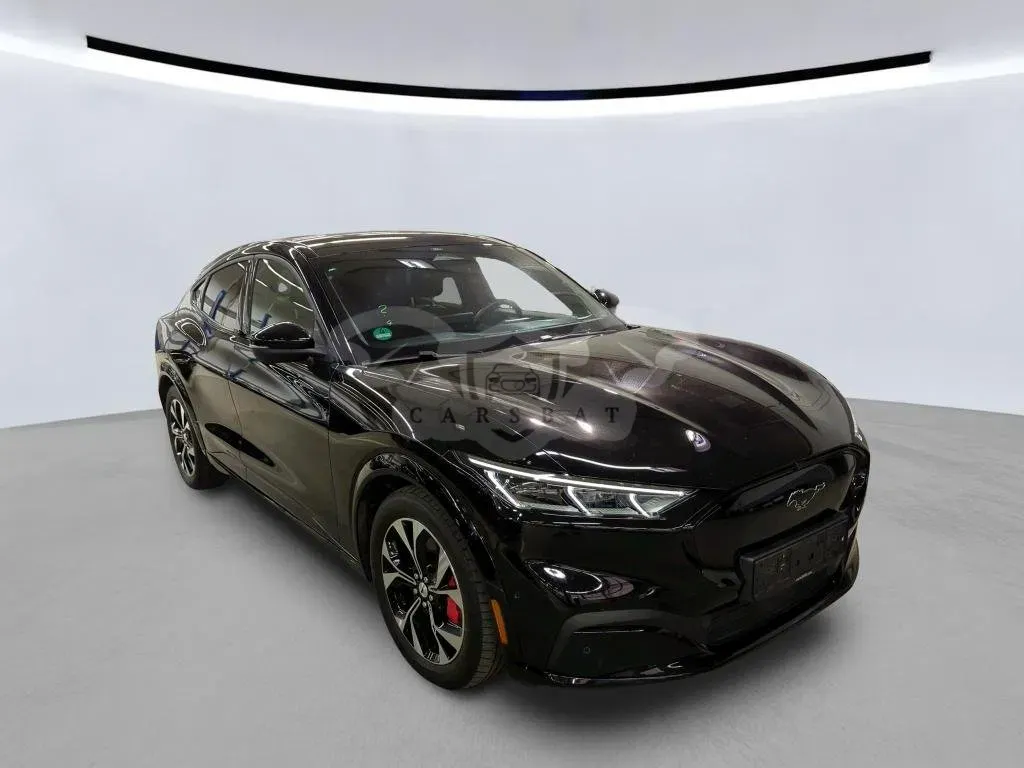 Ford Mustang Mach-E 99 kWh 2021