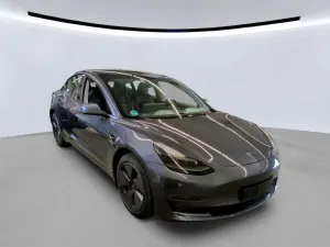 Tesla Model 3 82 kWh 2022