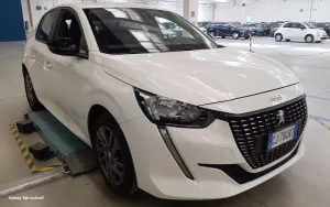 Peugeot 208 1.2i Active Pack 2022