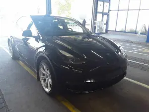 Tesla Model Y 78 kWh 2023