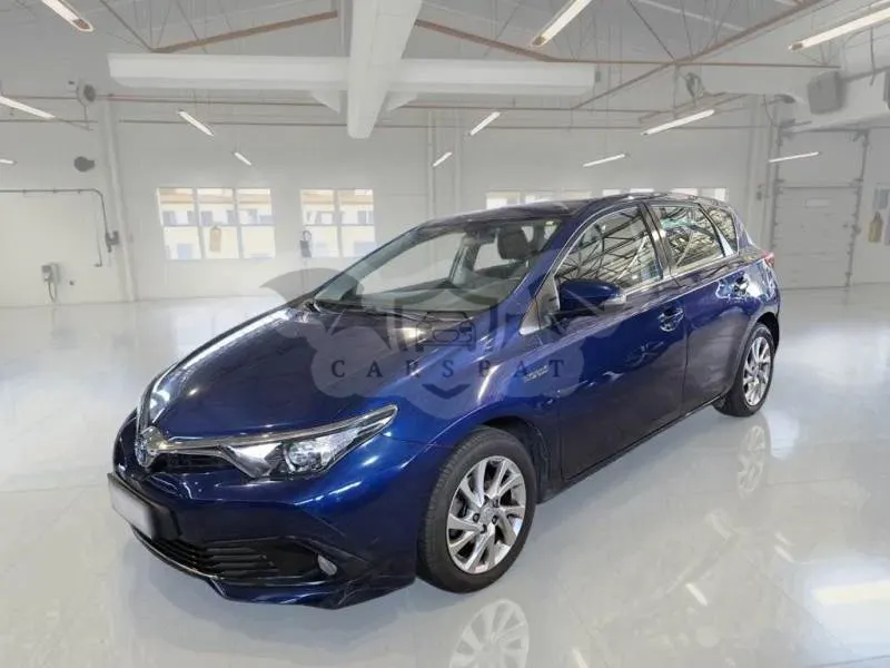Toyota Auris 1.8h Business 2016