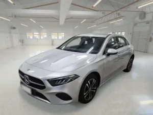 Mercedes-Benz A 250e Progressive 2023