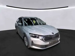 Skoda Octavia Combi 1.5 TSI Essence 2025