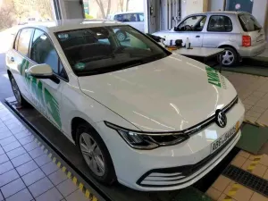 Volkswagen Golf 1.0 eTSI Life 2023