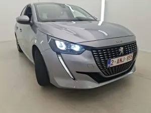 Peugeot 208 1.2i Allure 2021