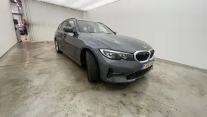 BMW 3 Series Touring 318i 2021