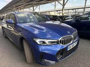 BMW 3 Series Touring 330e M Sport 2023