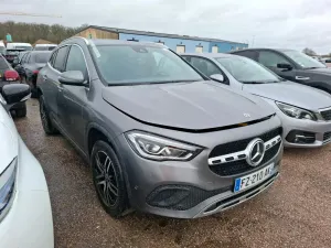 Mercedes-Benz GLA 200d Business Line 2021