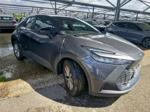 Toyota C-HR 1.8 Dynamic 2025