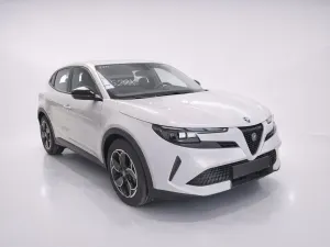 Alfa Romeo Junior 51 kWh 2025