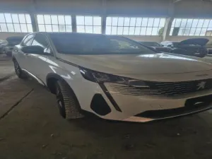 Peugeot 3008 1.5 HDI Allure 2023