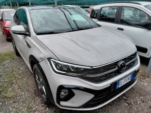 Volkswagen Taigo 1.0 TSI R-line 2022