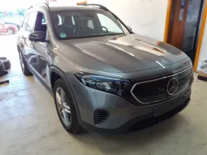 Mercedes-Benz EQB 300 progressive 2022