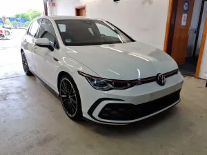 Volkswagen Golf GTI 2.0 TSI 2022
